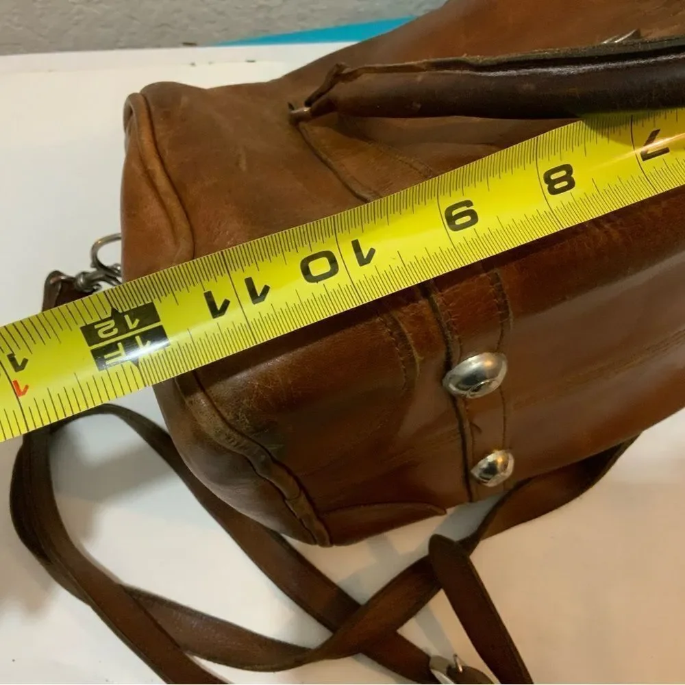 Vintage Navasota leather  satchel Bag brown strap front buckle